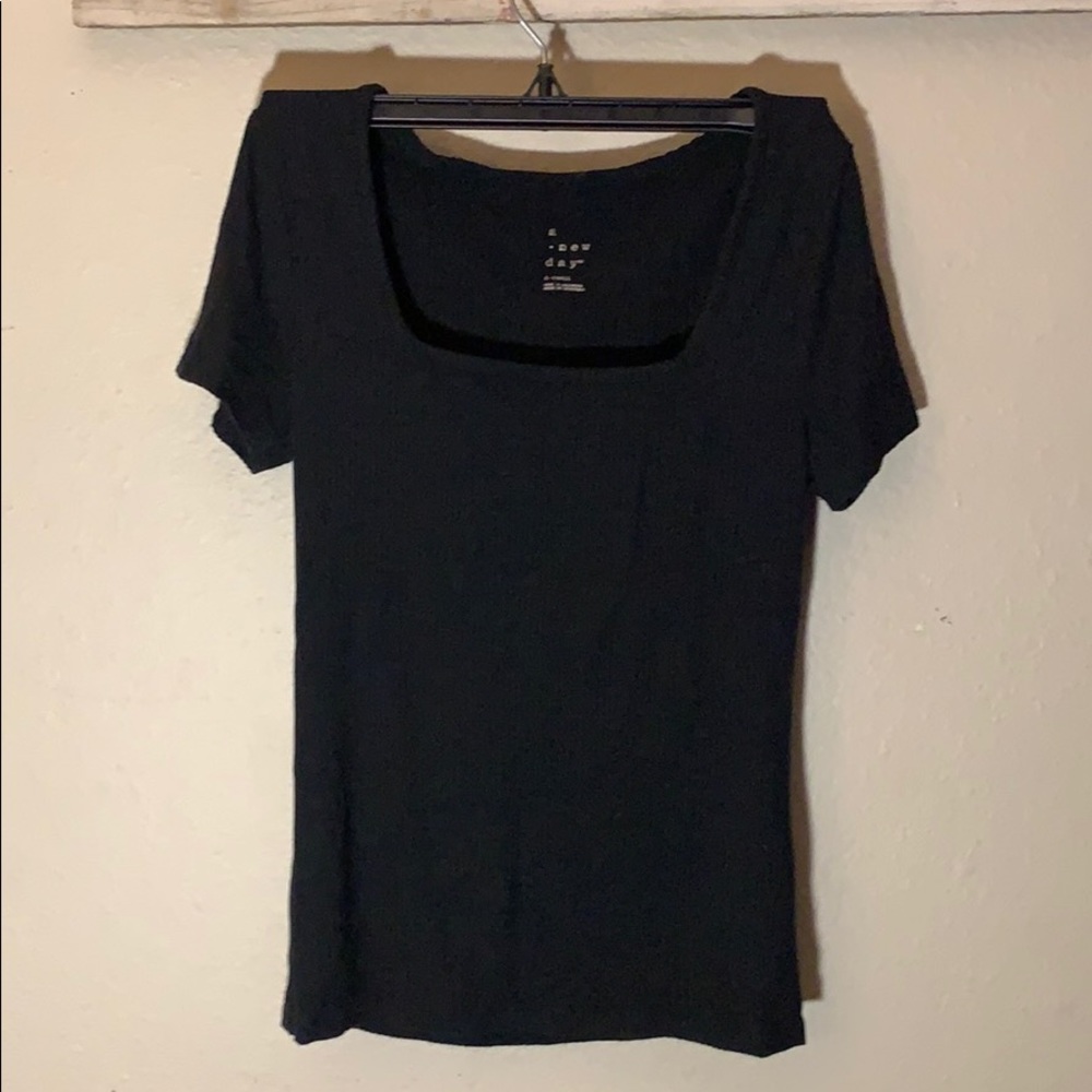 Shirt xs square neckline stretchy